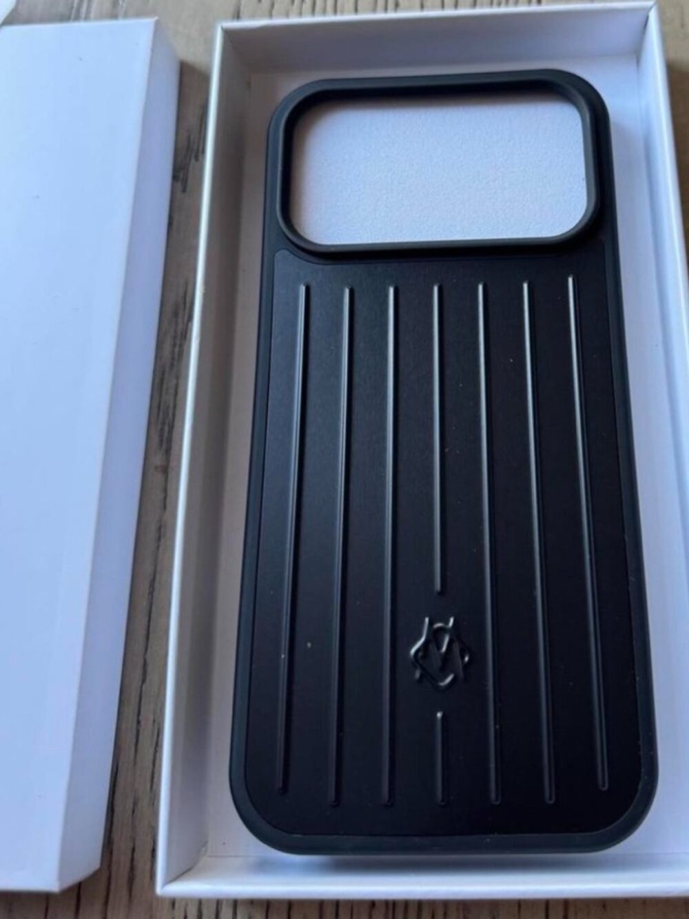 Rimowa iPhone case Aluminum iPhone 17 pro and 17 pro max black